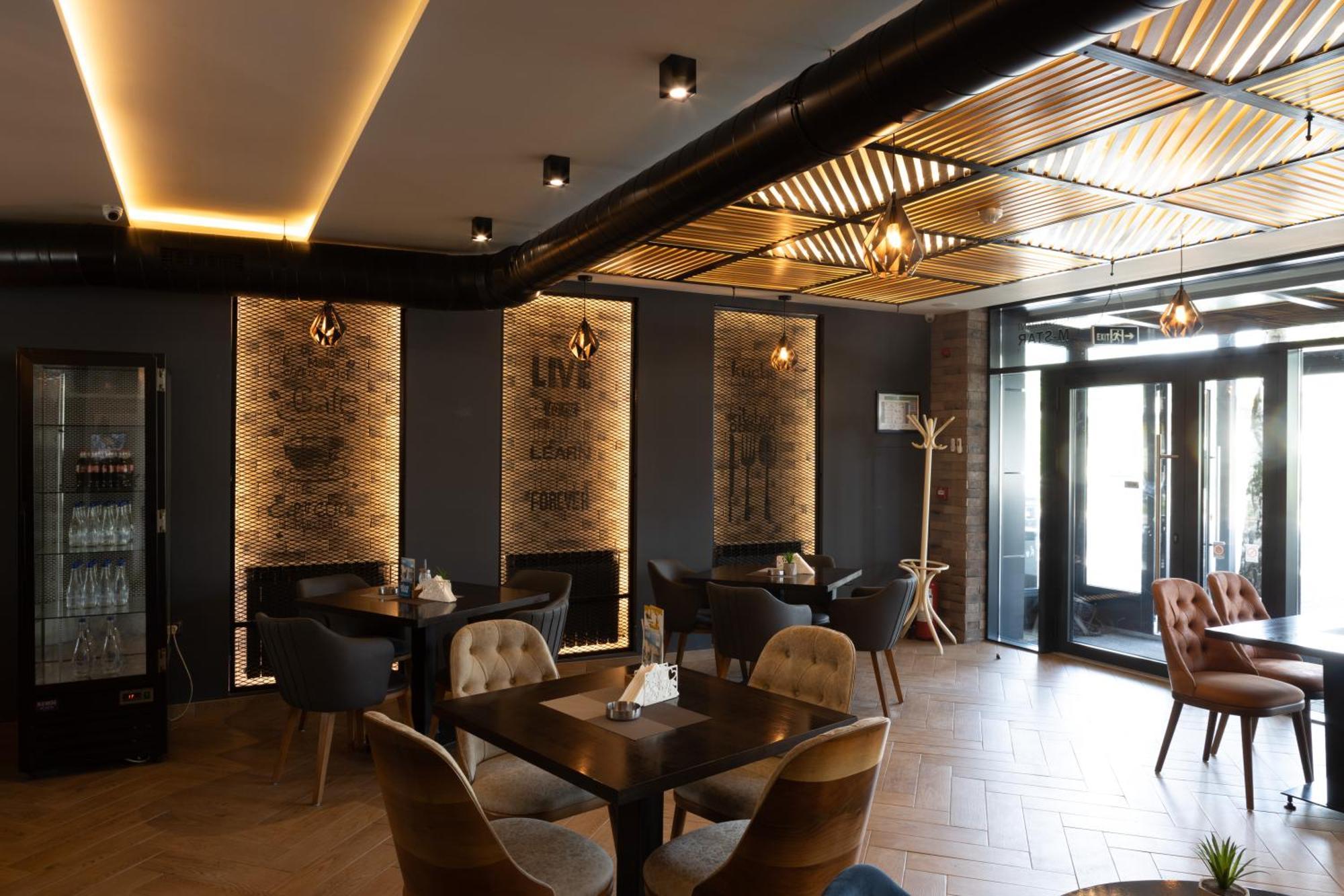 Hotel M Star Novi Pazar Eksteriør billede