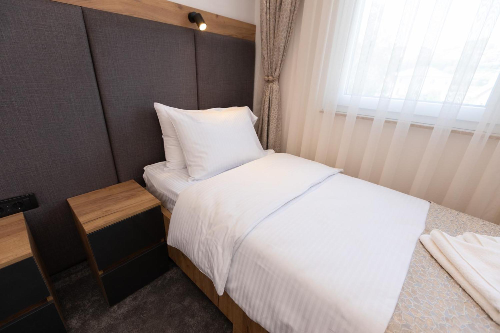 Hotel M Star Novi Pazar Eksteriør billede